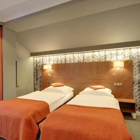 Hotel Restauracja Retro&oak *