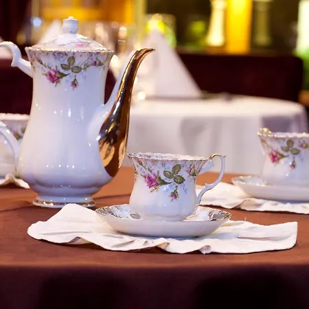 Hotel Restauracja Retro&oak *