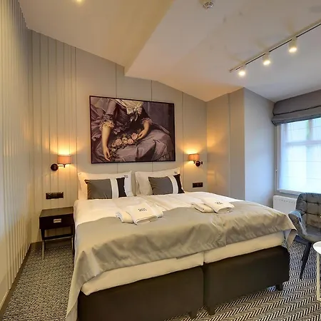 Hotel Restauracja Retro&oak *