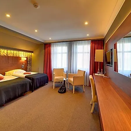 Restauracja Retro Otel Oborniki Śląskie