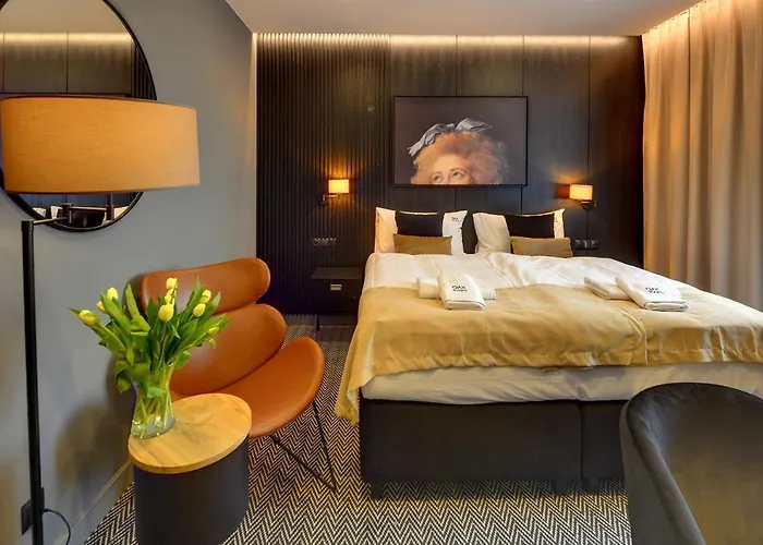 Отель Restauracja Retro